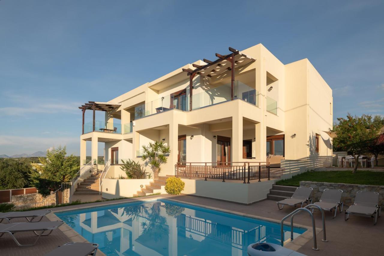 Family Villa Rousa In Rethymno With Pool, Bbq And Kids Area Loutra Exteriör bild