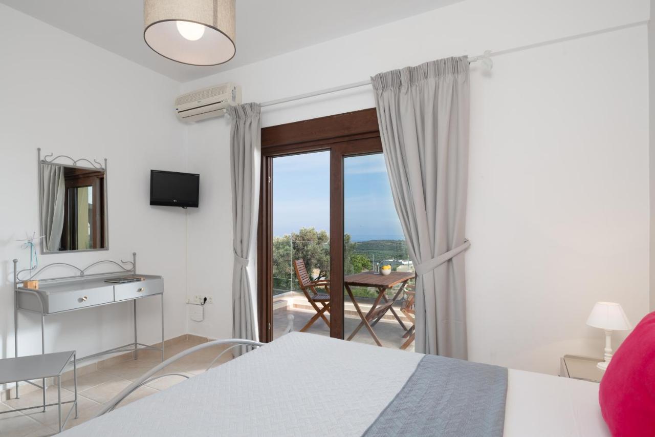Family Villa Rousa In Rethymno With Pool, Bbq And Kids Area Loutra Exteriör bild